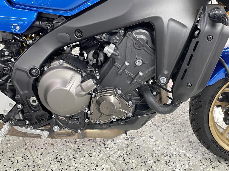 YAMAHA XSR 2023
