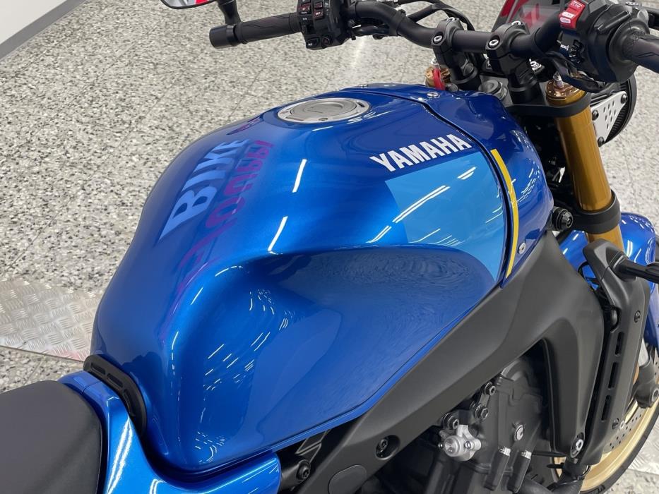 YAMAHA XSR 2023