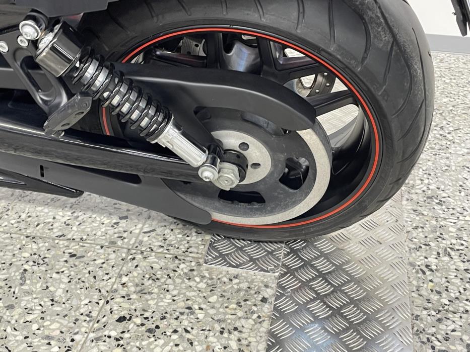 HARLEY-DAVIDSON VRSC 2014