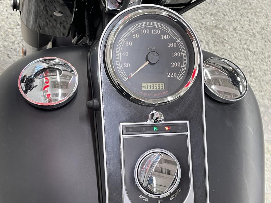 HARLEY-DAVIDSON SOFTAIL 2010