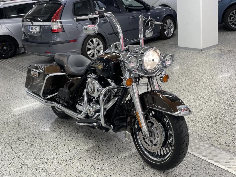 HARLEY-DAVIDSON TOURING 2013