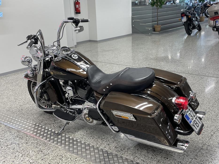 HARLEY-DAVIDSON TOURING 2013