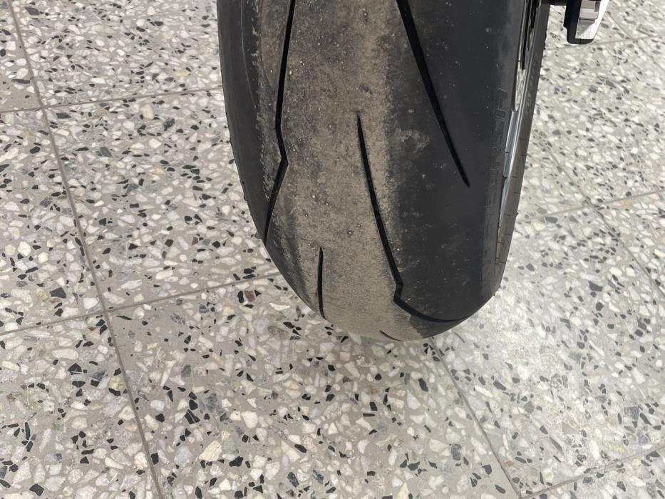 TRIUMPH STREET TRIPLE 2025