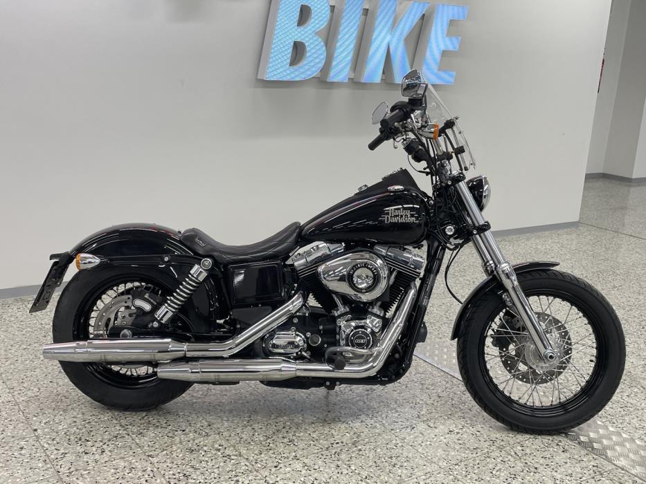 HARLEY-DAVIDSON DYNA 2014