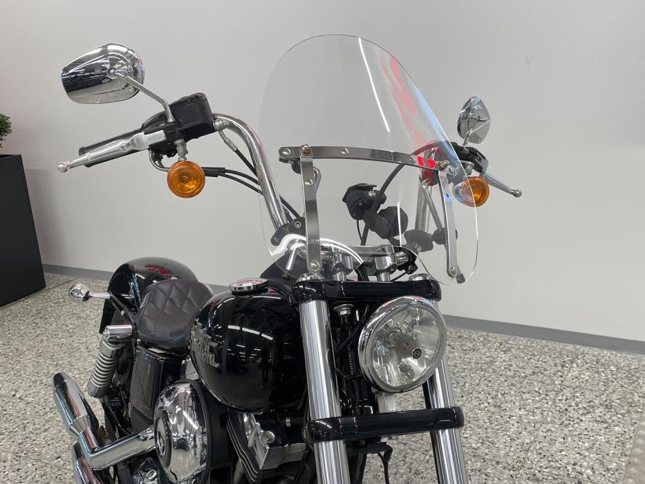 HARLEY-DAVIDSON DYNA 2014