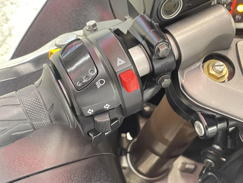 SUZUKI GSX 2014