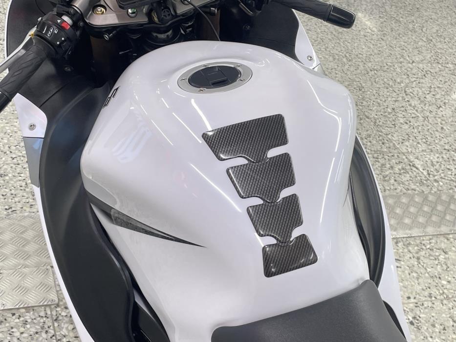 SUZUKI GSX 2014