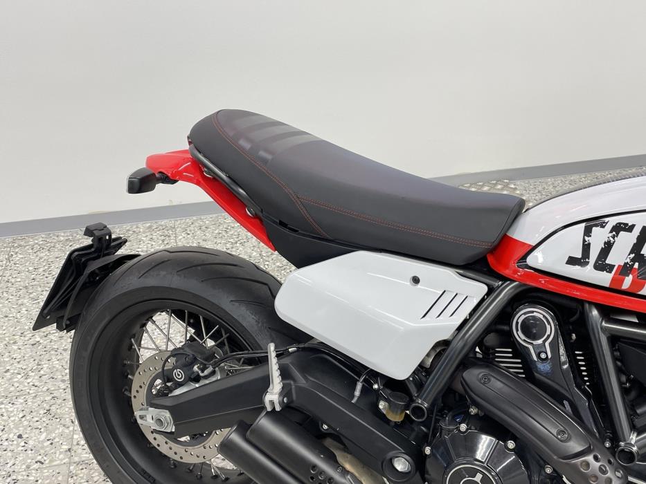 DUCATI SCRAMBLER 2022