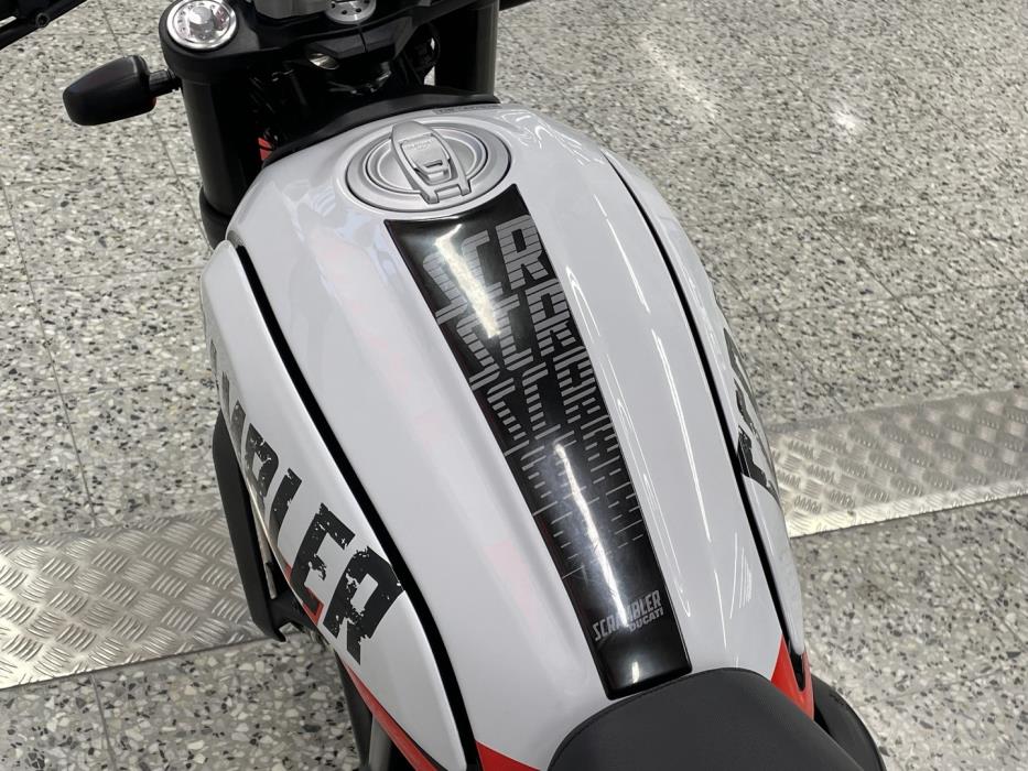DUCATI SCRAMBLER 2022