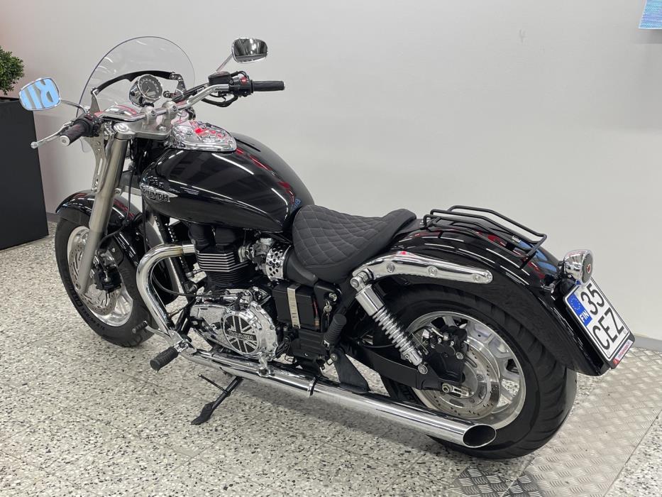 TRIUMPH AMERICA 2013