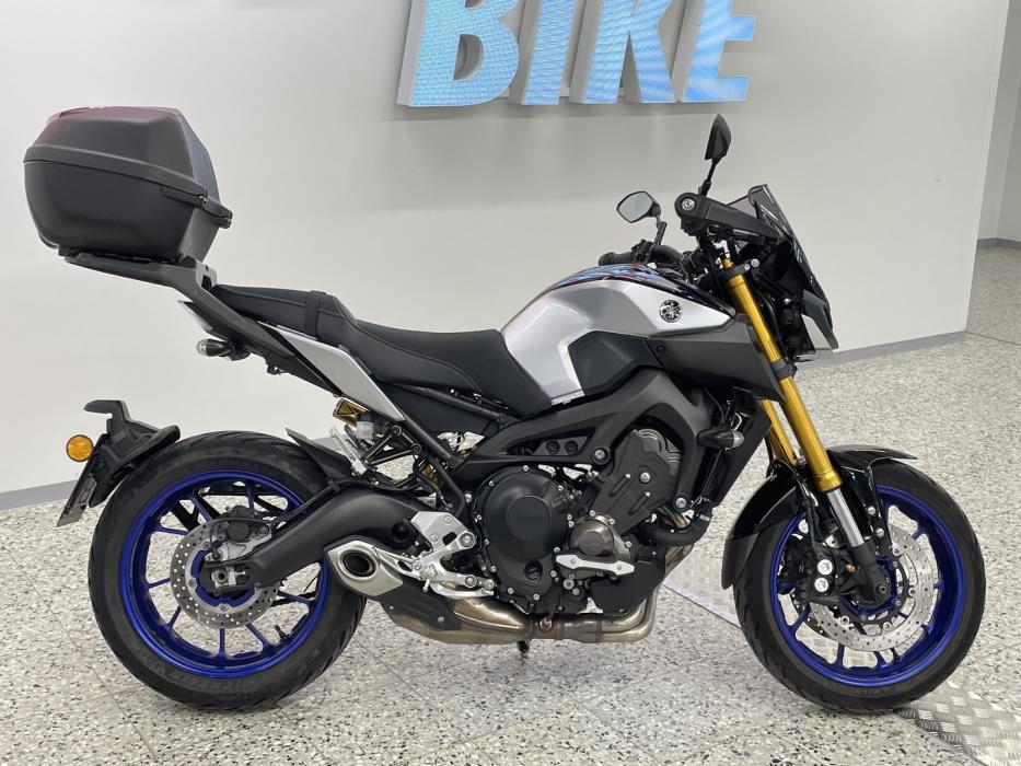 YAMAHA MT-09 2018