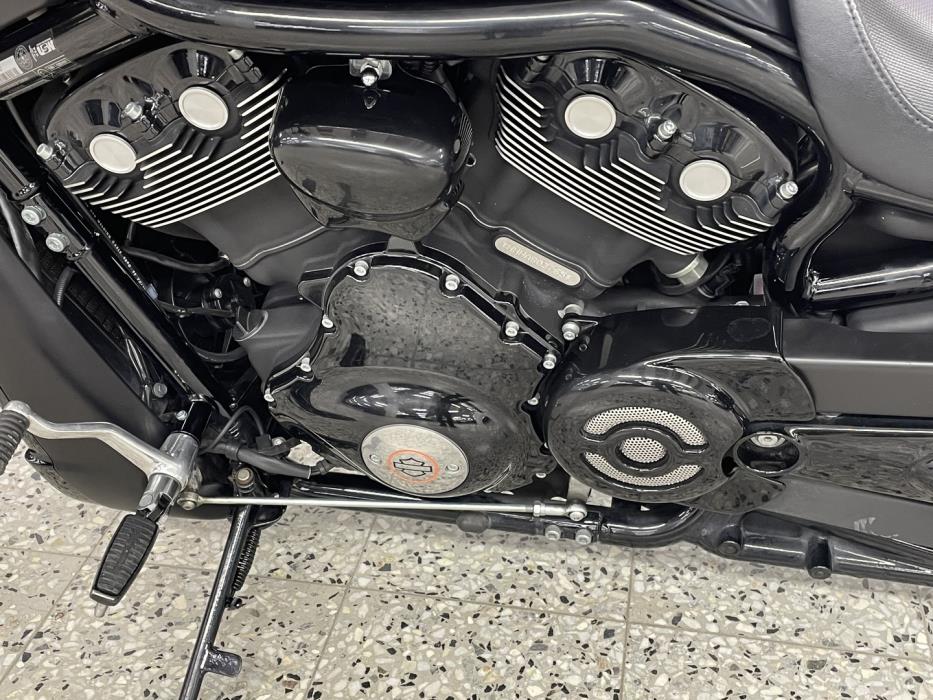 HARLEY-DAVIDSON VRSC 2010