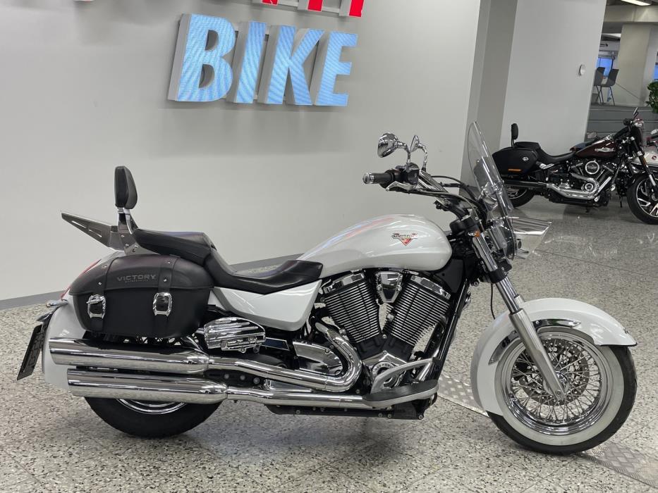 VICTORY BOARDWALK 2013