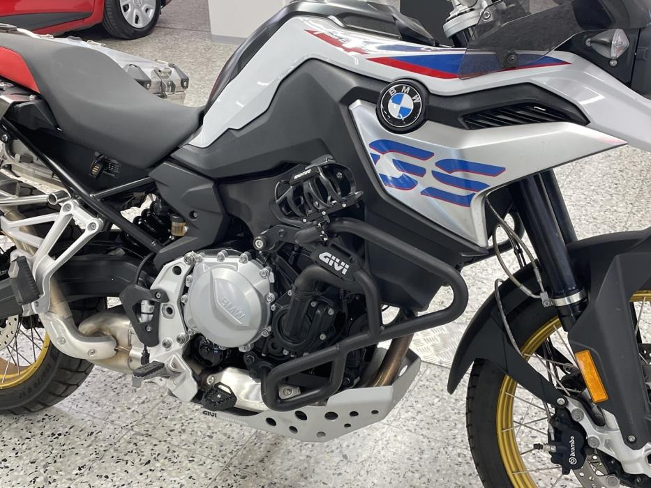 BMW F 2020
