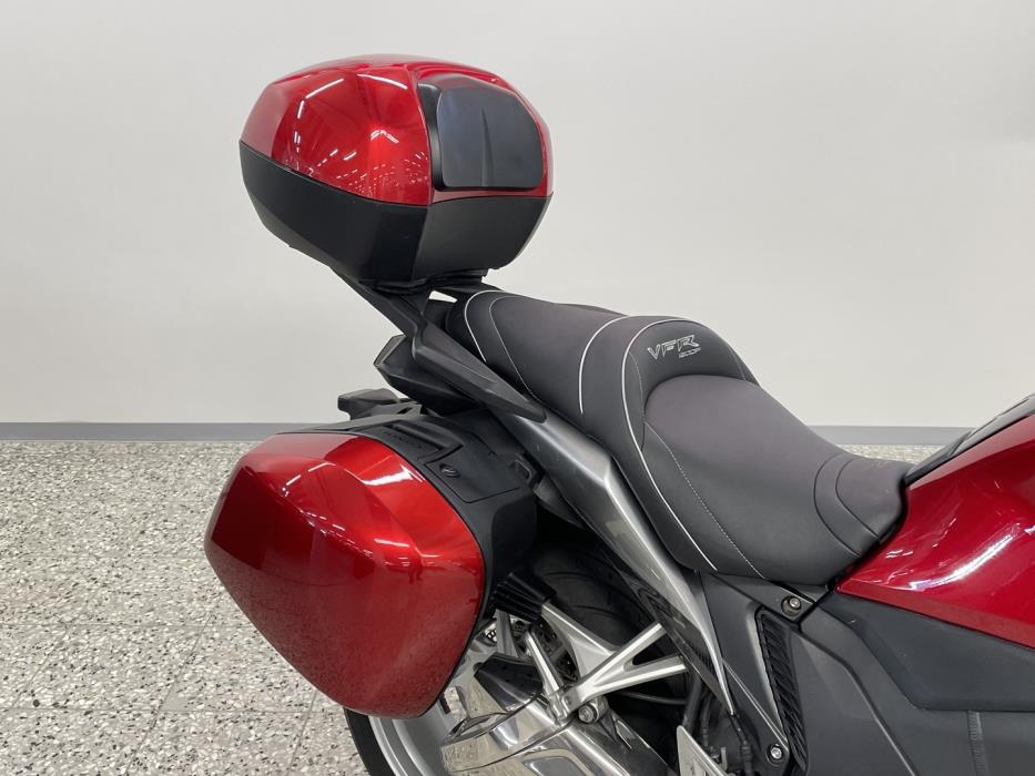 HONDA VFR 2011