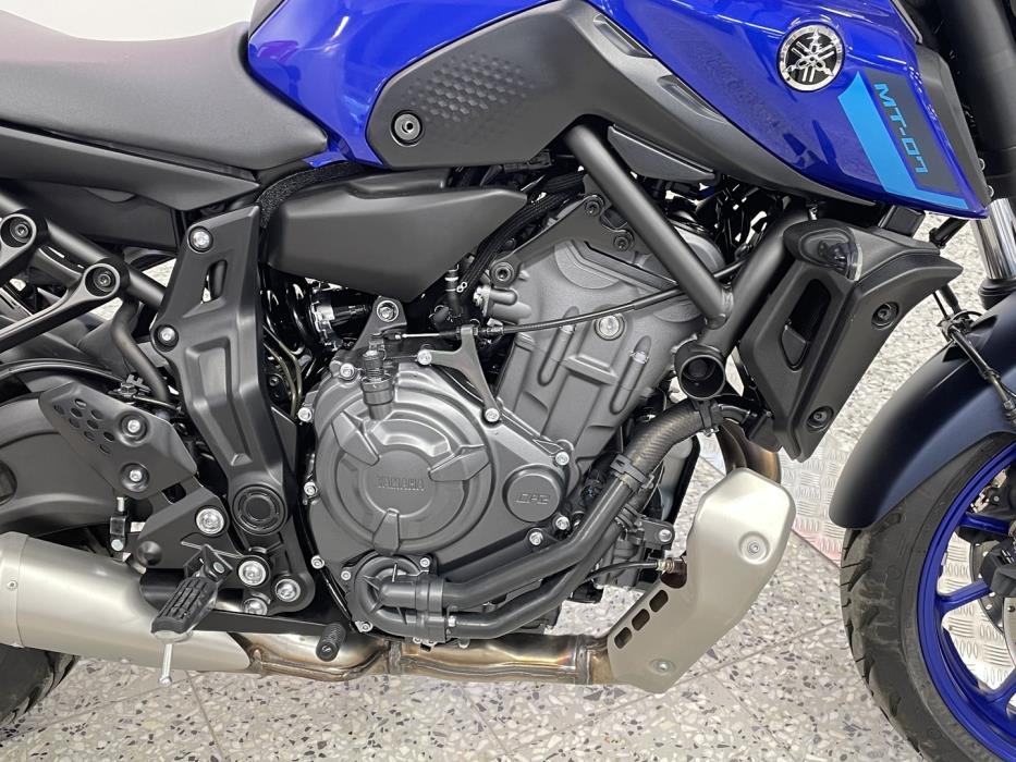 YAMAHA MT-07 2024