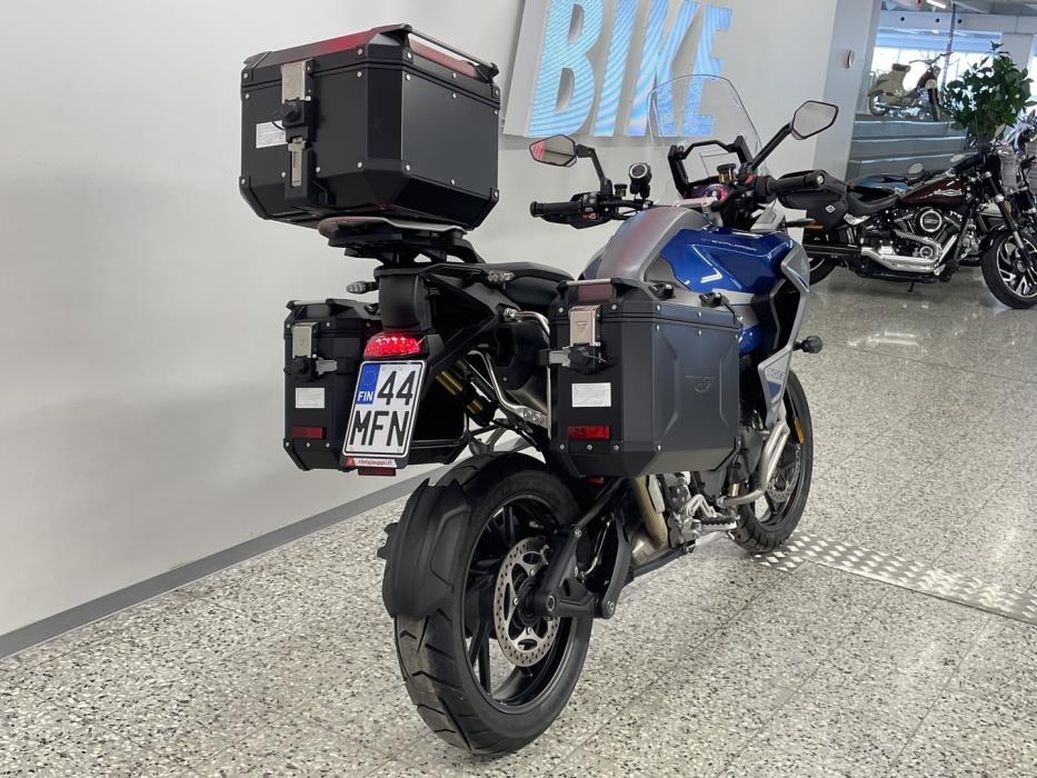 TRIUMPH TIGER 2025
