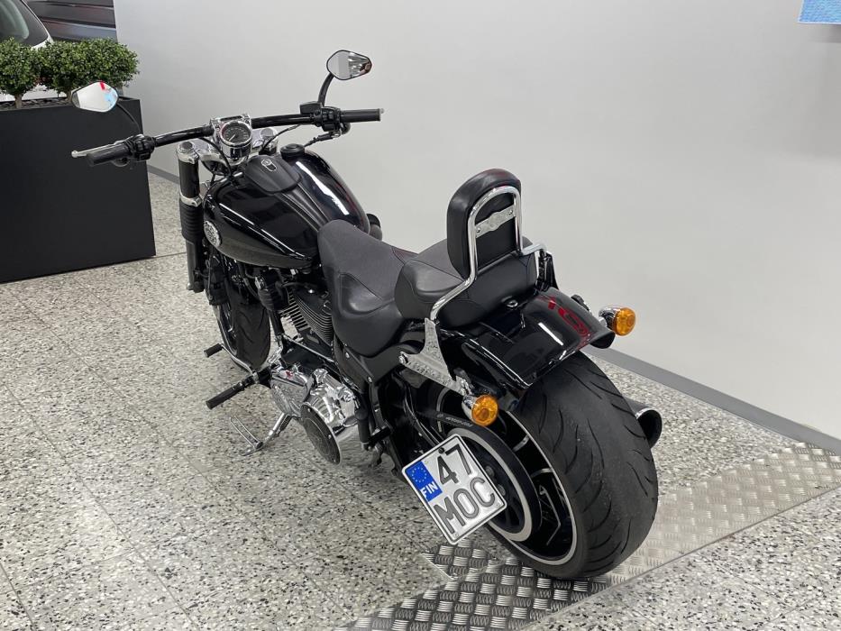 HARLEY-DAVIDSON Softail 2014