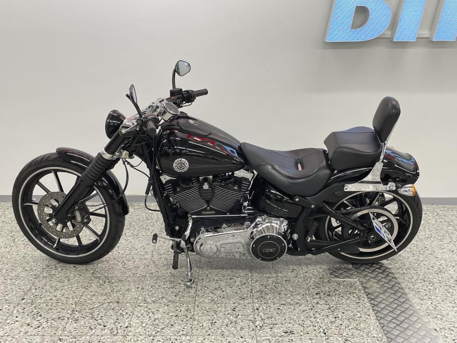 HARLEY-DAVIDSON Softail 2014