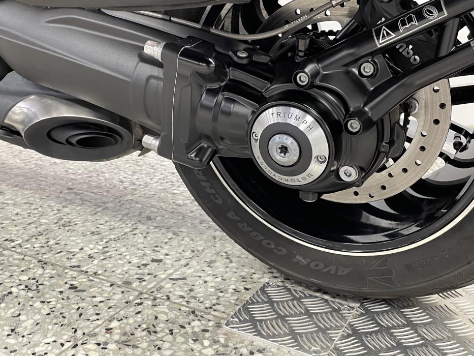 TRIUMPH ROCKET III 2024