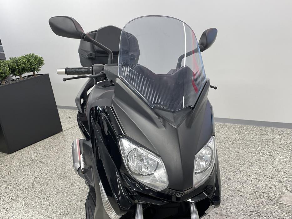 YAMAHA X-MAX 2012