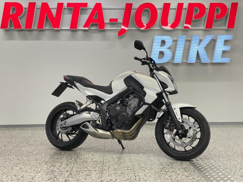 HONDA CB 2015