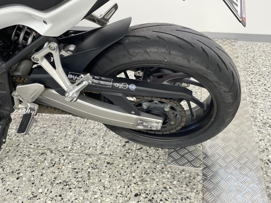 HONDA CB 2015