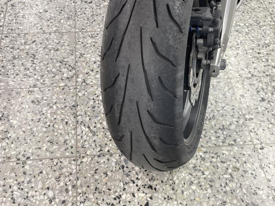 HONDA CB 2015