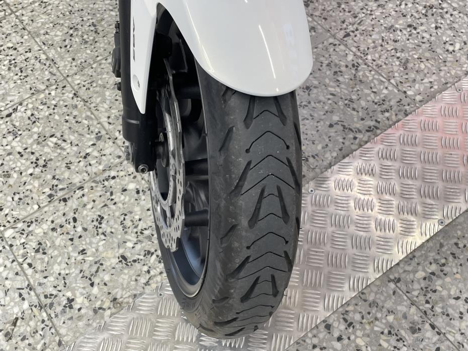 HONDA CB 2015
