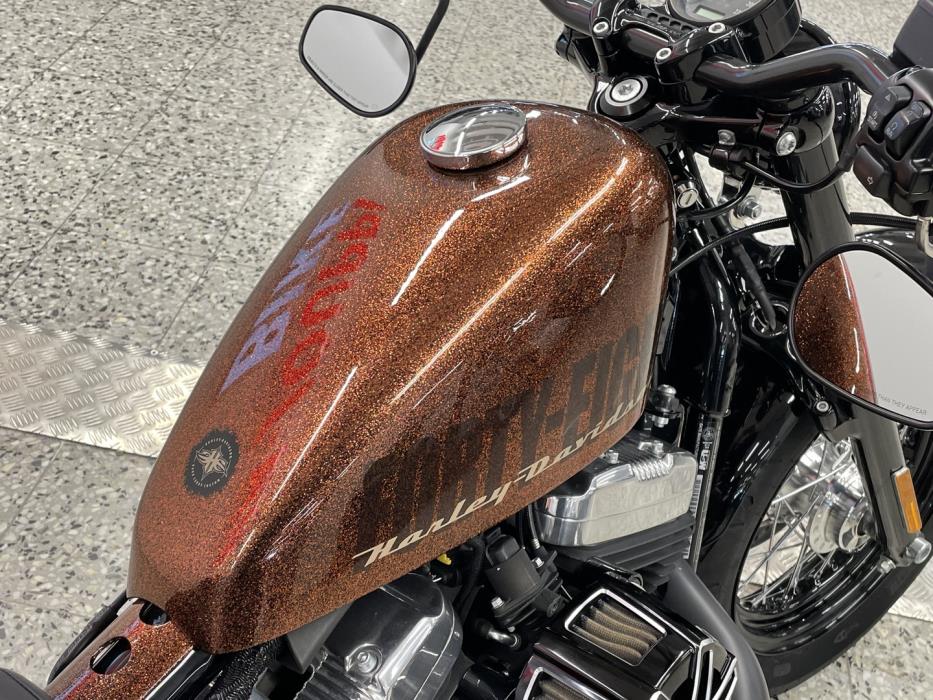 HARLEY-DAVIDSON SPORTSTER 2015