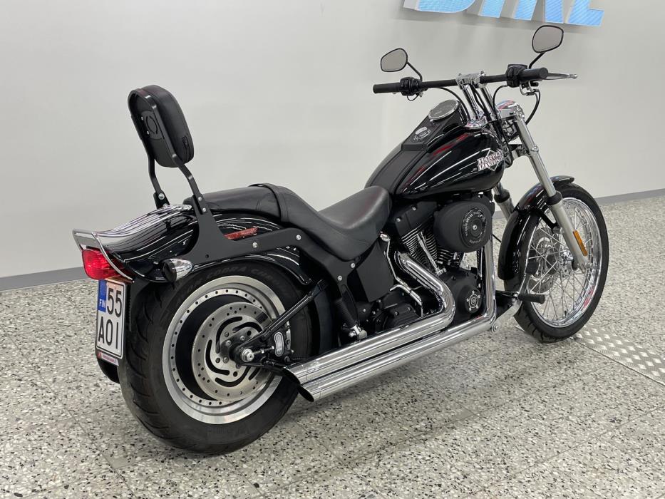 HARLEY-DAVIDSON SOFTAIL 2005