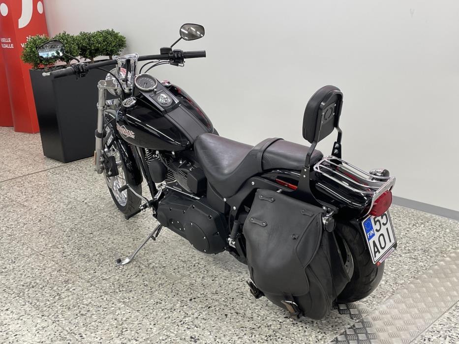 HARLEY-DAVIDSON SOFTAIL 2005