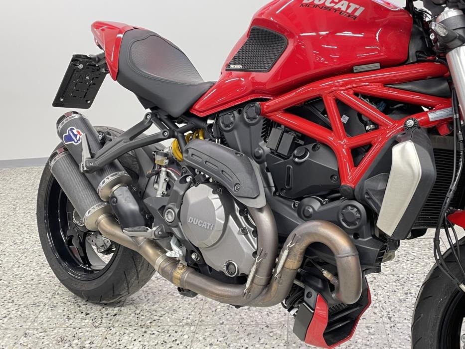 DUCATI MONSTER 2017