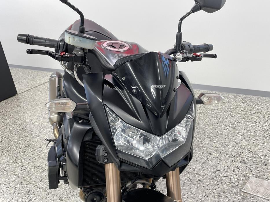 KAWASAKI Z 2011