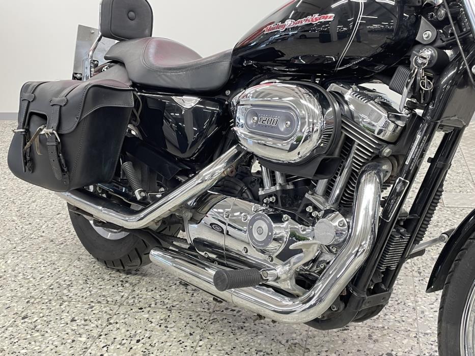 HARLEY-DAVIDSON SPORTSTER 2005