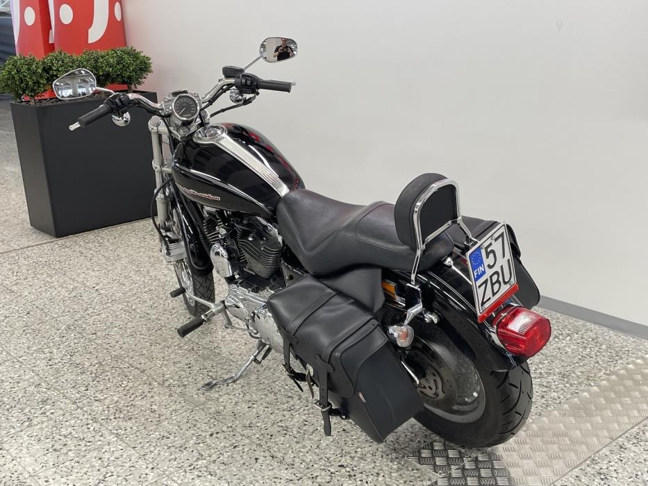 HARLEY-DAVIDSON SPORTSTER 2005