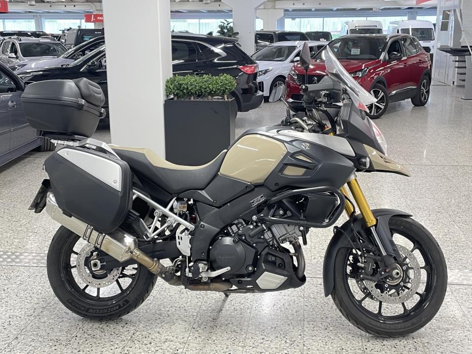 SUZUKI DL 2014