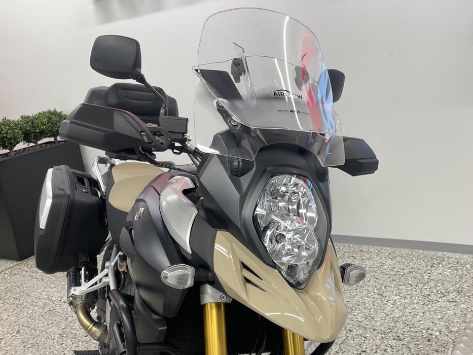 SUZUKI DL 2014