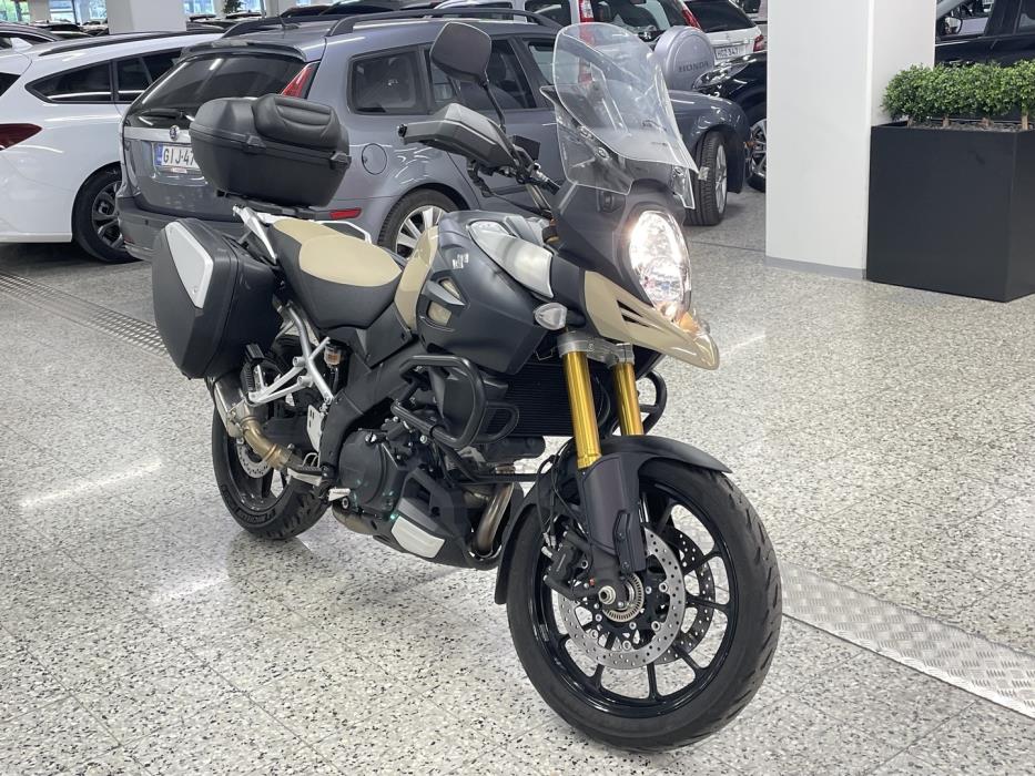 SUZUKI DL 2014