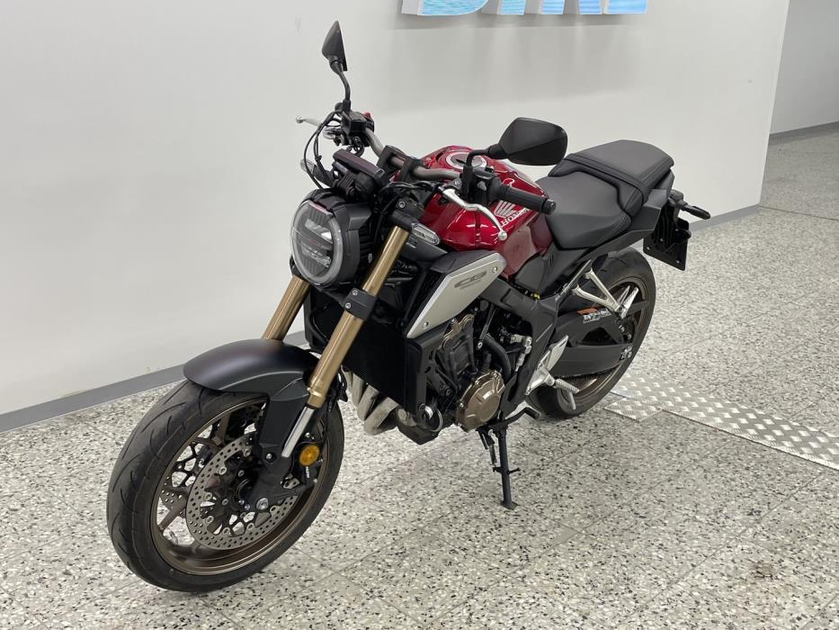 HONDA CB 2023