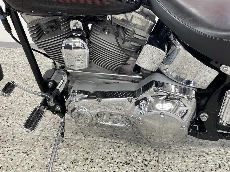 HARLEY-DAVIDSON SOFTAIL 2005