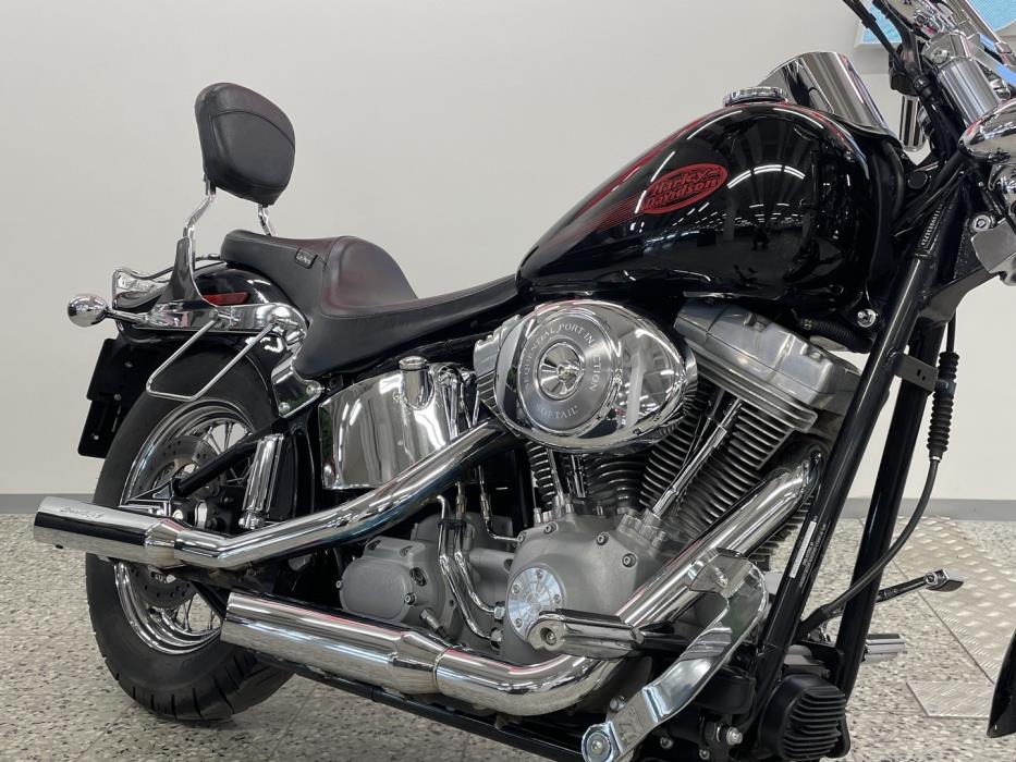 HARLEY-DAVIDSON SOFTAIL 2005