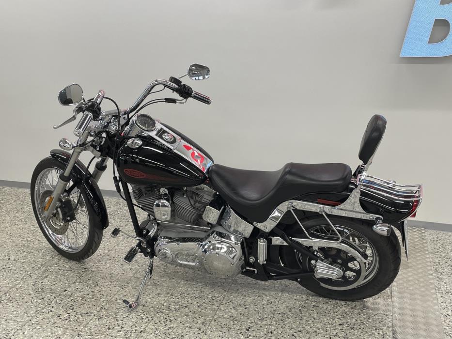 HARLEY-DAVIDSON SOFTAIL 2005