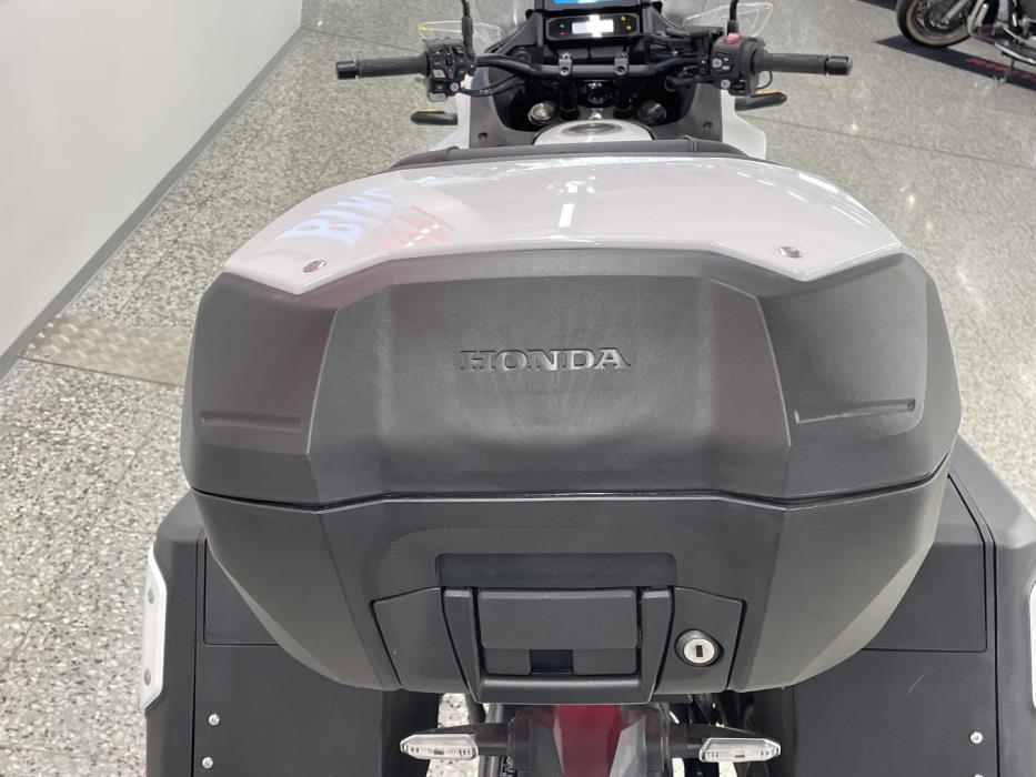 HONDA NT 2022