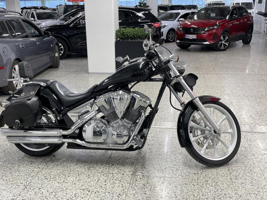 HONDA VT 2013