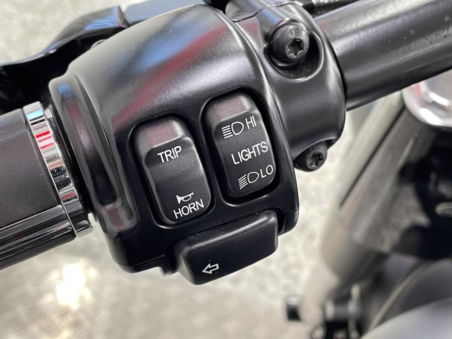 HARLEY-DAVIDSON SOFTAIL 2011