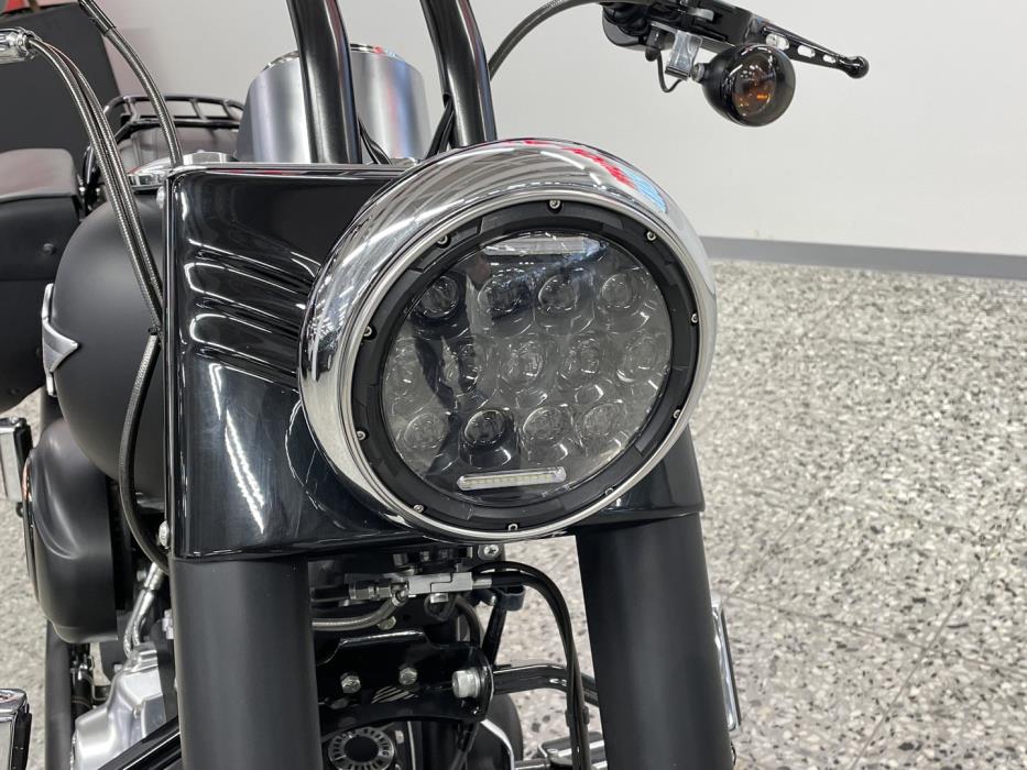 HARLEY-DAVIDSON SOFTAIL 2011