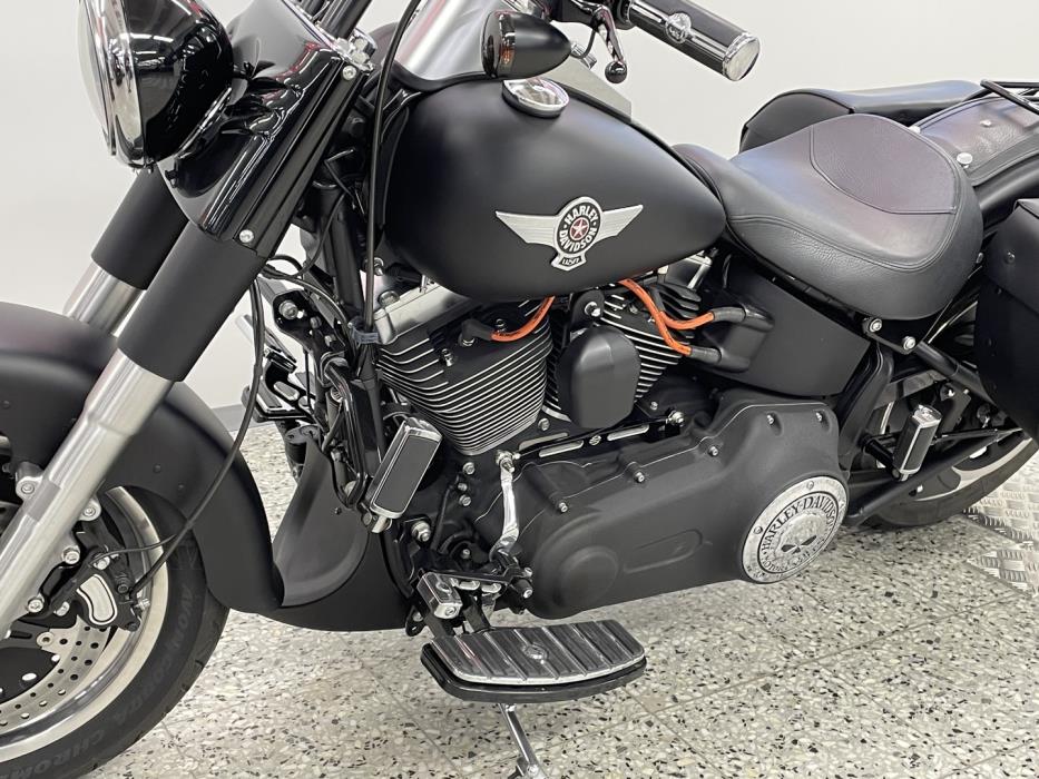 HARLEY-DAVIDSON SOFTAIL 2011