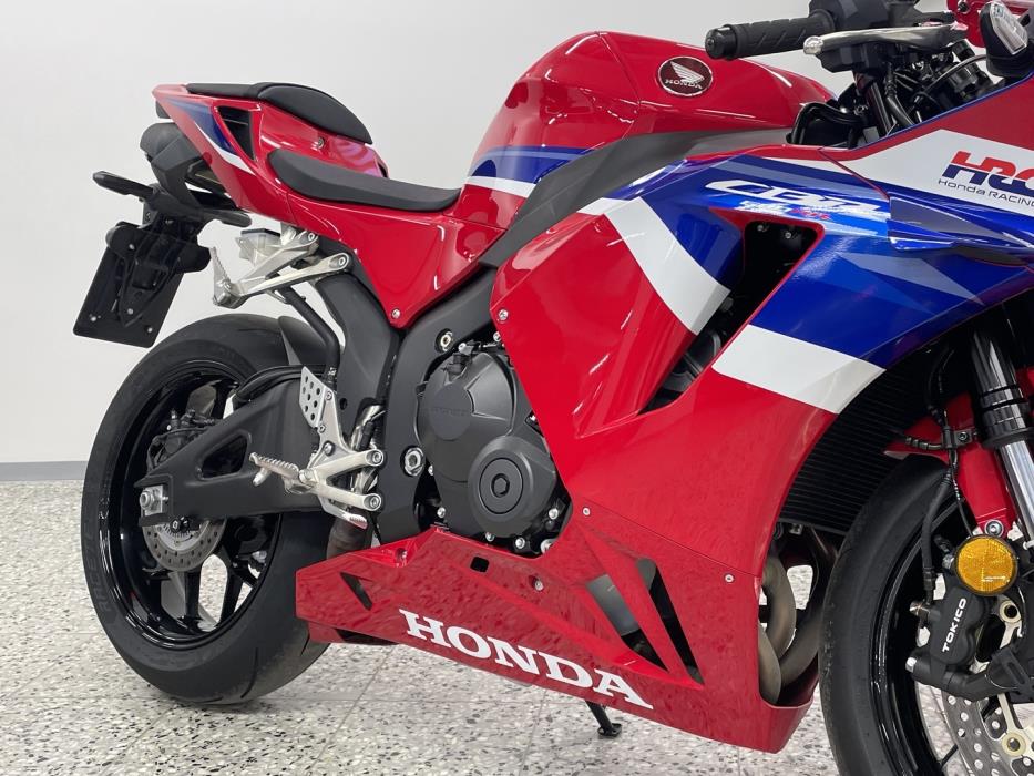 HONDA CBR 2024