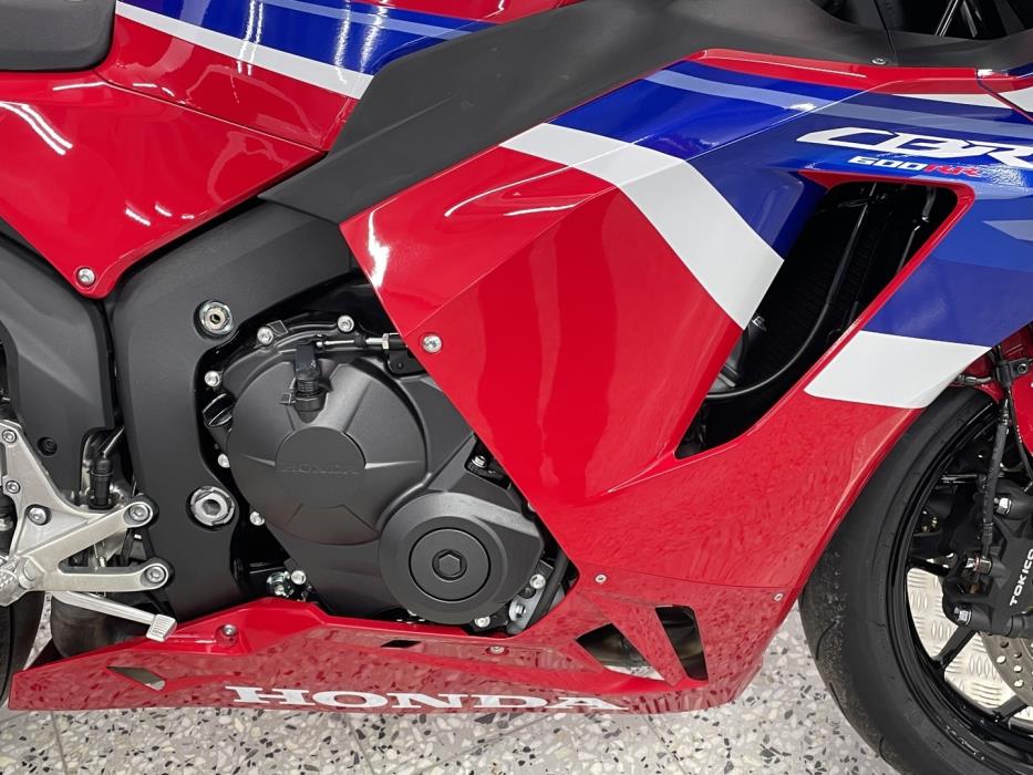HONDA CBR 2024
